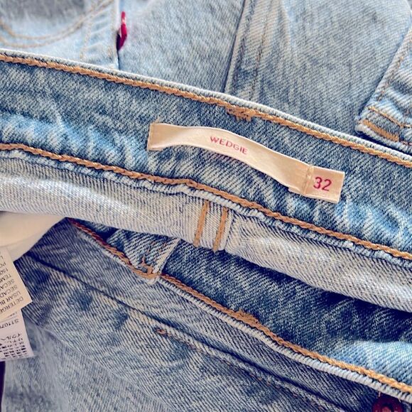 Levi’s Icon Wedgie Cropped Straight Leg High Rise Jean Rigid Denim Light Wash 32 - Picture 5 of 14